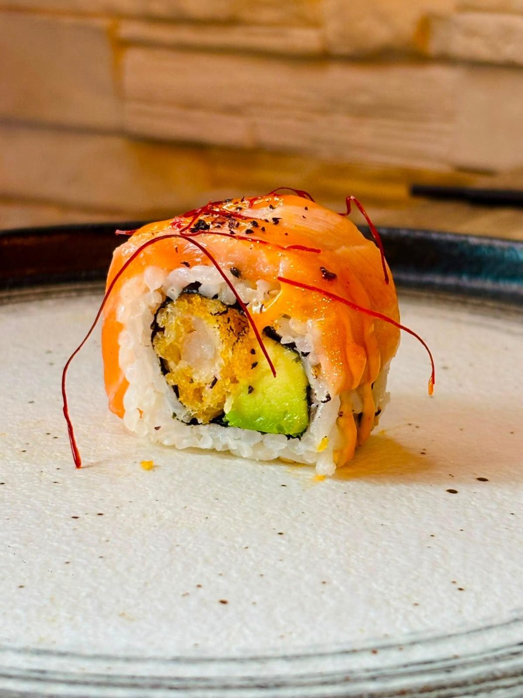 Roll saumon braisé et avocat